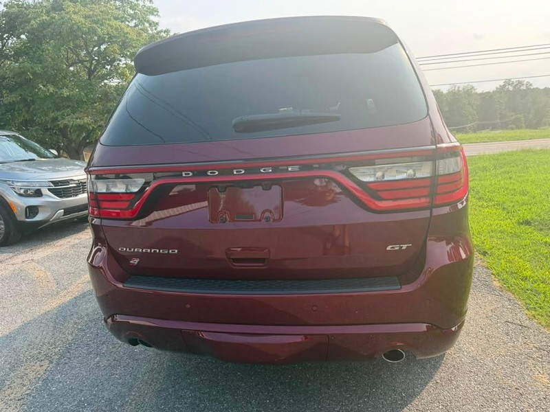 Dodge Durango Vehicle Full-screen Gallery Image 12