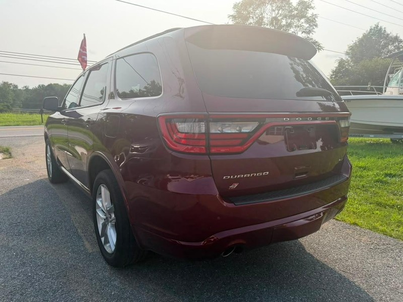 Dodge Durango Vehicle Full-screen Gallery Image 13