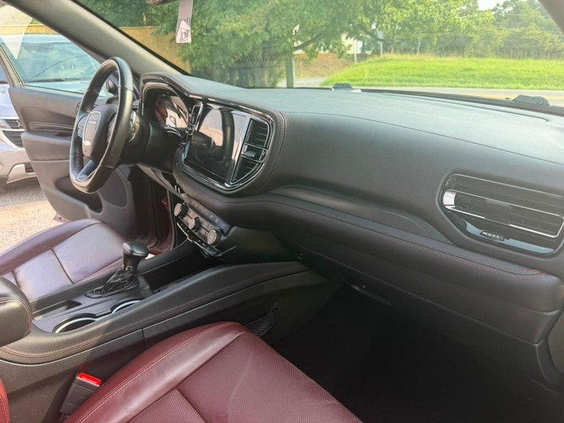 Dodge Durango Vehicle Full-screen Gallery Image 17