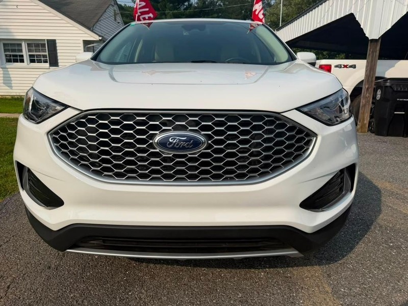 Ford Edge Vehicle Full-screen Gallery Image 7