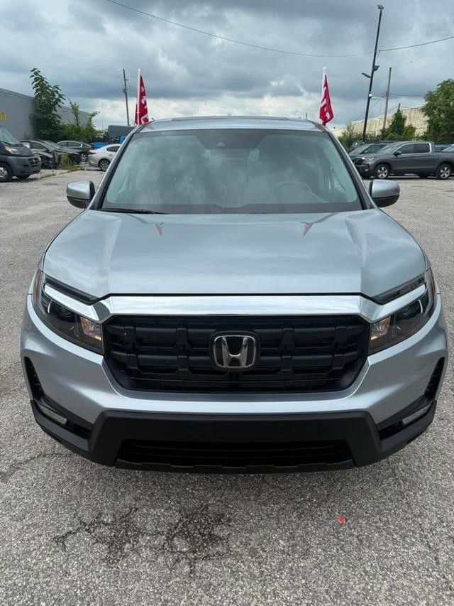 Honda Ridgeline Vehicle Full-screen Gallery Image 6
