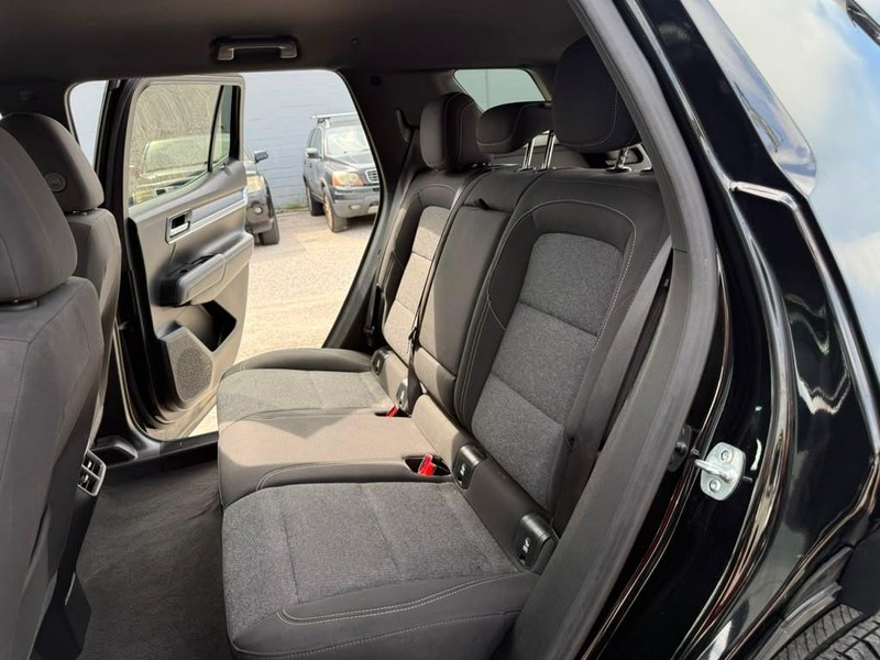 GMC Terrain Vehicle Full-screen Gallery Image 20