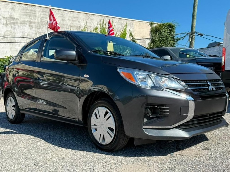 Mitsubishi Mirage Vehicle Full-screen Gallery Image 5