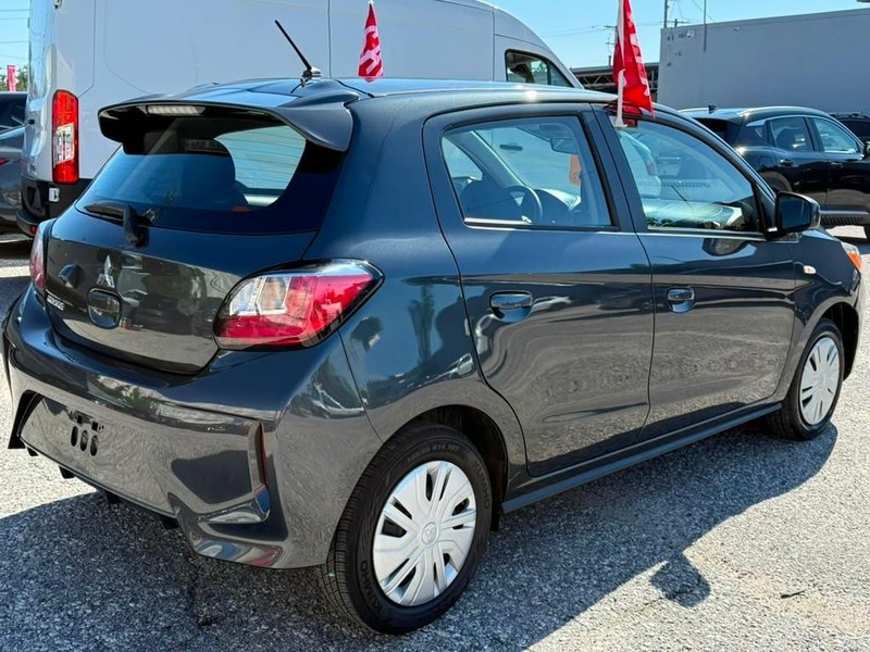 Mitsubishi Mirage Vehicle Full-screen Gallery Image 6