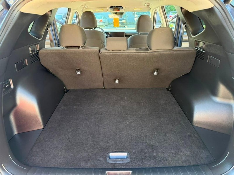 Hyundai Tucson Vehicle Full-screen Gallery Image 18