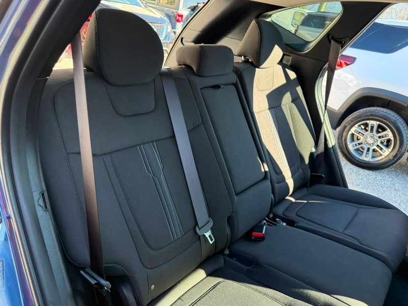 Hyundai Tucson Vehicle Full-screen Gallery Image 22