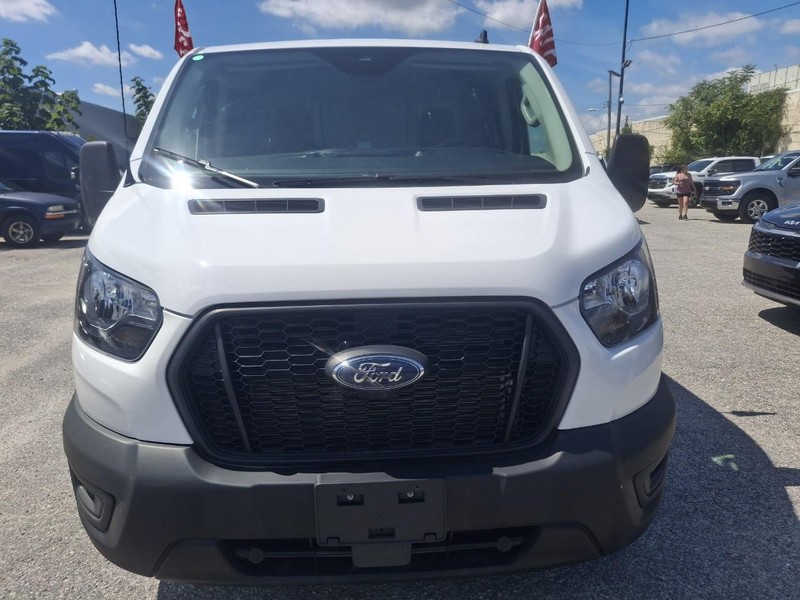 Ford Transit Cargo Van Vehicle Full-screen Gallery Image 9