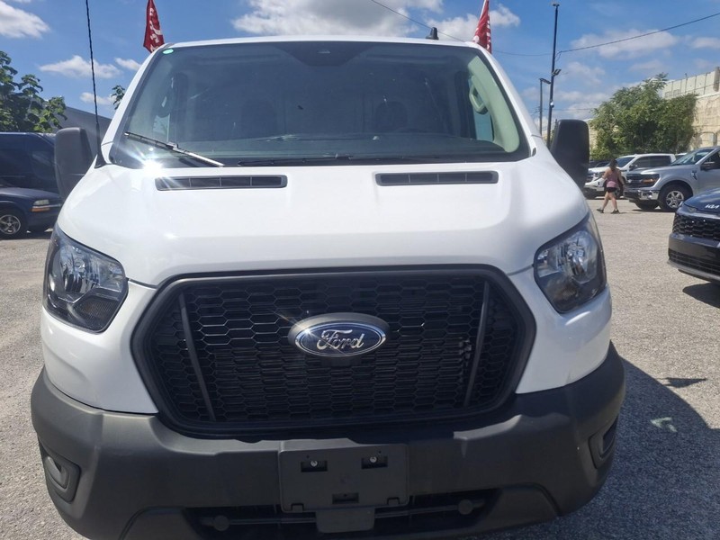 Ford Transit Cargo Van Vehicle Full-screen Gallery Image 23