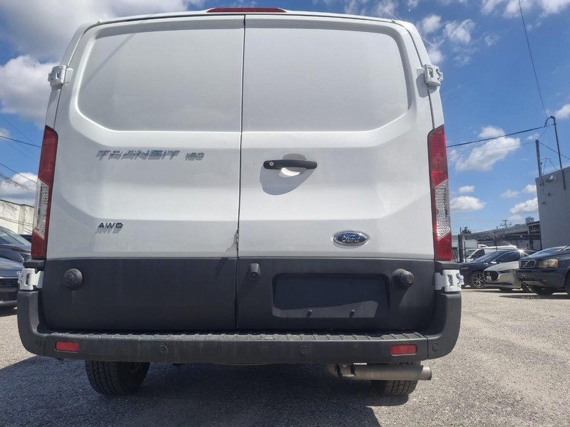 Ford Transit Cargo Van Vehicle Full-screen Gallery Image 24