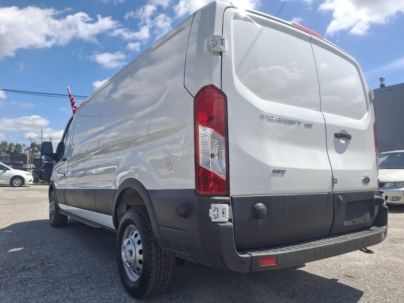 Ford Transit Cargo Van Vehicle Full-screen Gallery Image 26