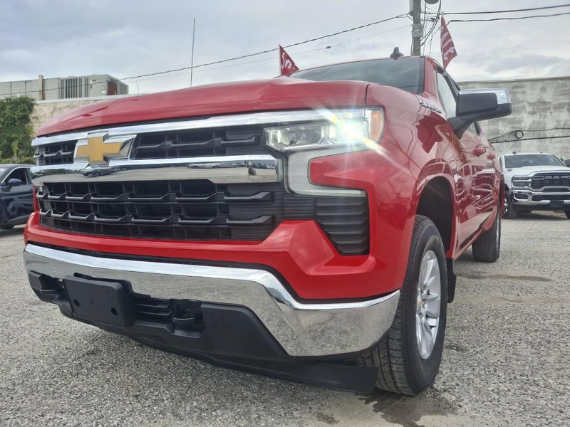 Chevrolet Silverado 1500 Vehicle Full-screen Gallery Image 7