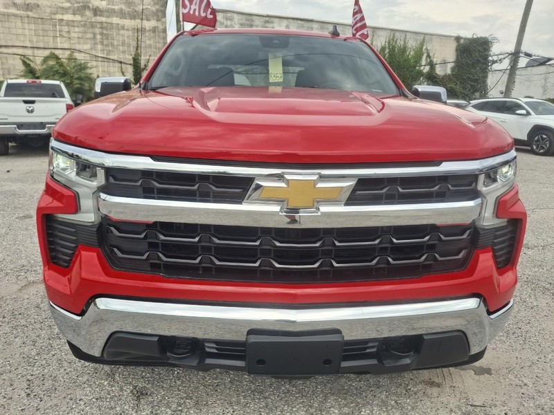 Chevrolet Silverado 1500 Vehicle Full-screen Gallery Image 9