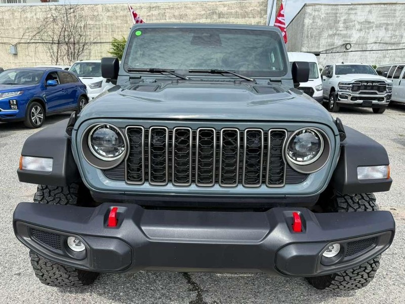 Jeep Wrangler Vehicle Full-screen Gallery Image 5