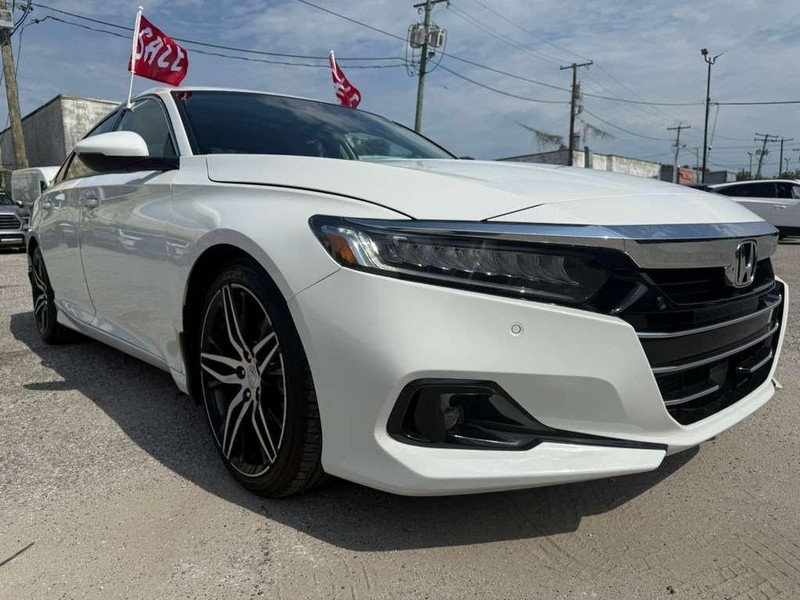 Honda Accord Sedan Vehicle Full-screen Gallery Image 7