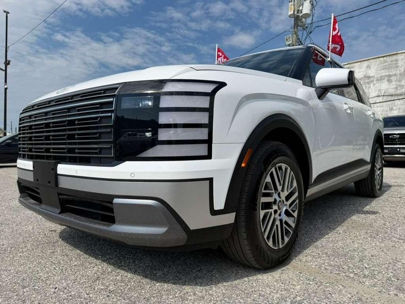 Hyundai Palisade Vehicle Full-screen Gallery Image 3