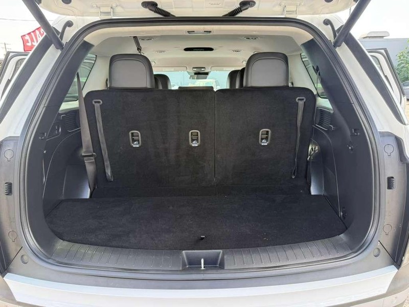 Hyundai Palisade Vehicle Full-screen Gallery Image 19