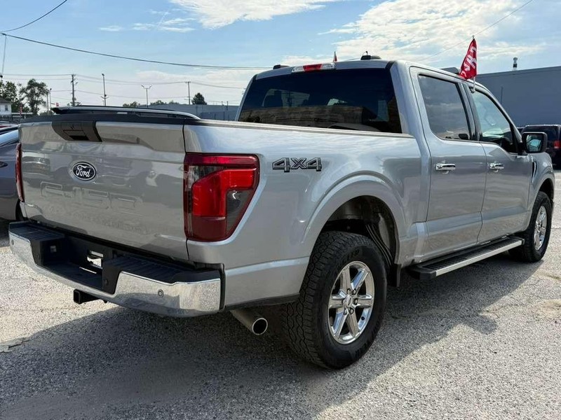 Ford F-150 Vehicle Full-screen Gallery Image 6