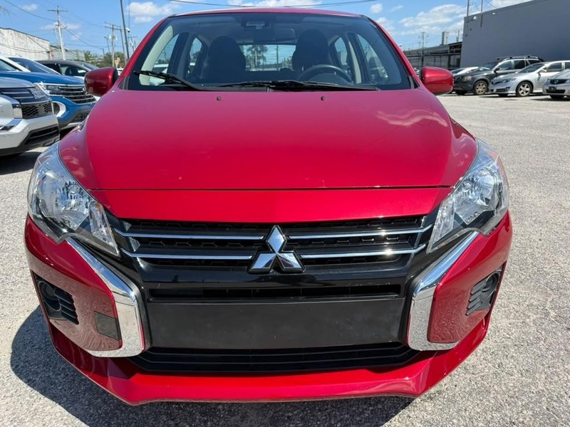 Mitsubishi Mirage Vehicle Full-screen Gallery Image 2