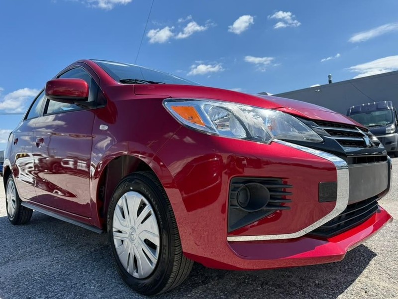 Mitsubishi Mirage Vehicle Full-screen Gallery Image 4
