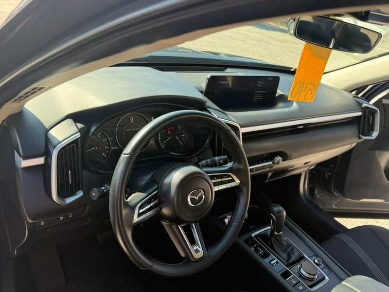 Mazda CX-5 Vehicle Full-screen Gallery Image 13