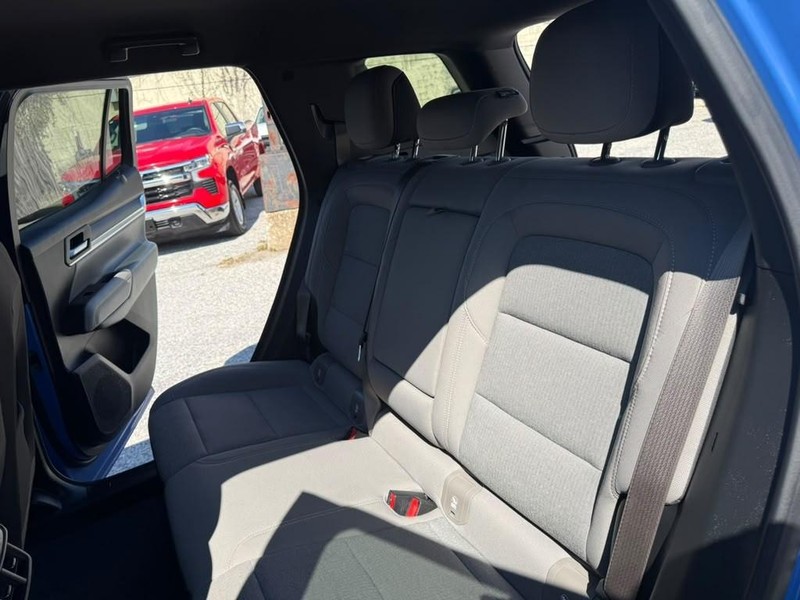 GMC Terrain Vehicle Full-screen Gallery Image 20