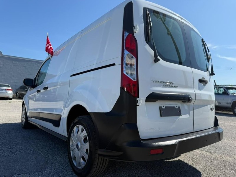 Ford Transit Connect Van Vehicle Full-screen Gallery Image 8