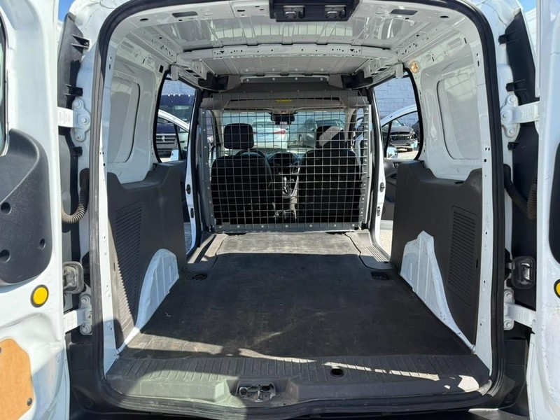 Ford Transit Connect Van Vehicle Full-screen Gallery Image 18