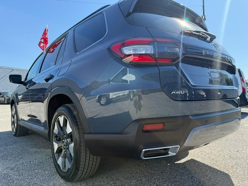 Honda Pilot Vehicle Full-screen Gallery Image 18