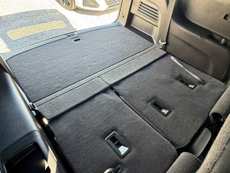Chevrolet Traverse Vehicle Full-screen Gallery Image 16