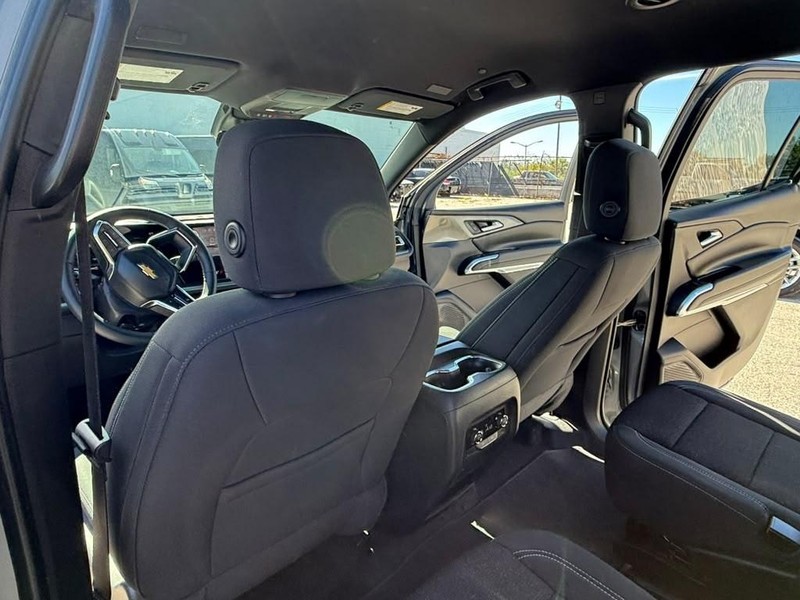 Chevrolet Traverse Vehicle Full-screen Gallery Image 23