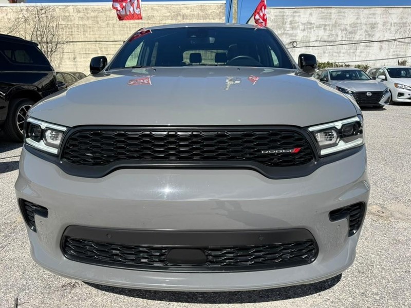 Dodge Durango Vehicle Full-screen Gallery Image 3