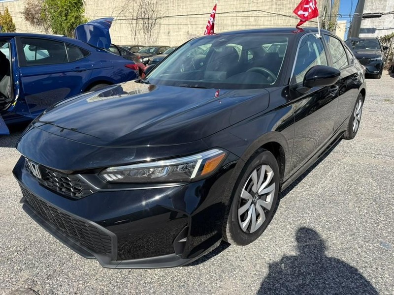 Honda Civic Sedan Vehicle Full-screen Gallery Image 6