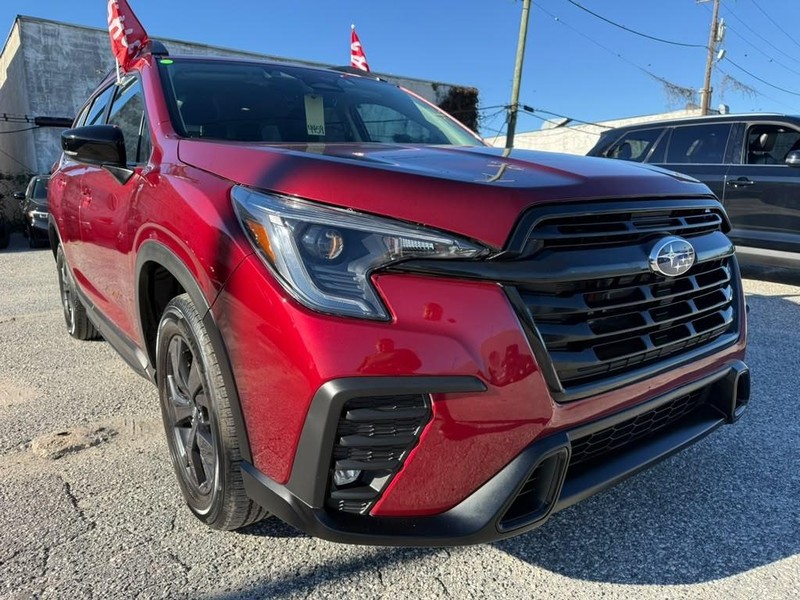 Subaru Ascent Vehicle Full-screen Gallery Image 5