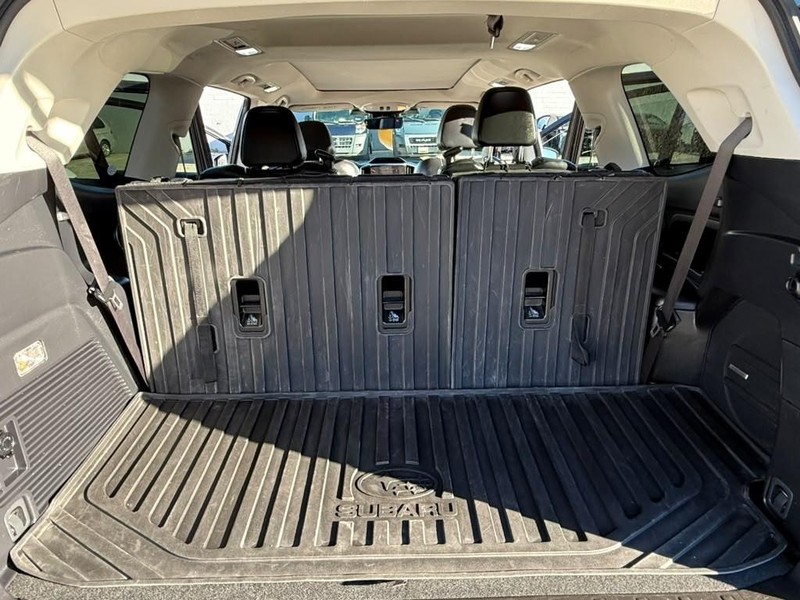 Subaru Ascent Vehicle Full-screen Gallery Image 20