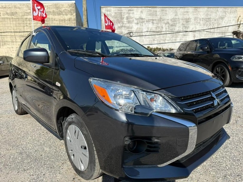 Mitsubishi Mirage Vehicle Full-screen Gallery Image 7