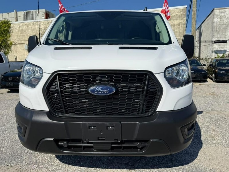 Ford Transit Cargo Van Vehicle Full-screen Gallery Image 6