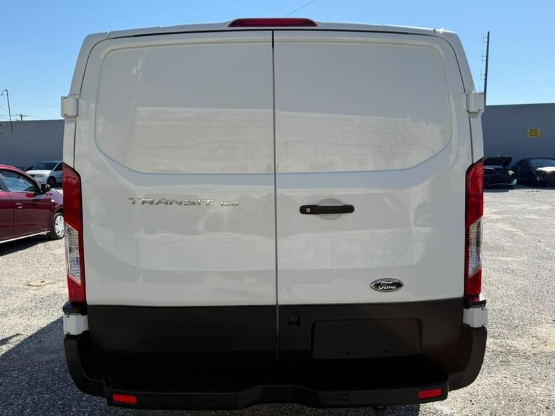 Ford Transit Cargo Van Vehicle Full-screen Gallery Image 7
