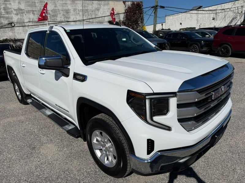 GMC Sierra 1500 Vehicle Full-screen Gallery Image 5