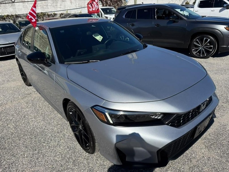 Honda Civic Sedan Vehicle Full-screen Gallery Image 4