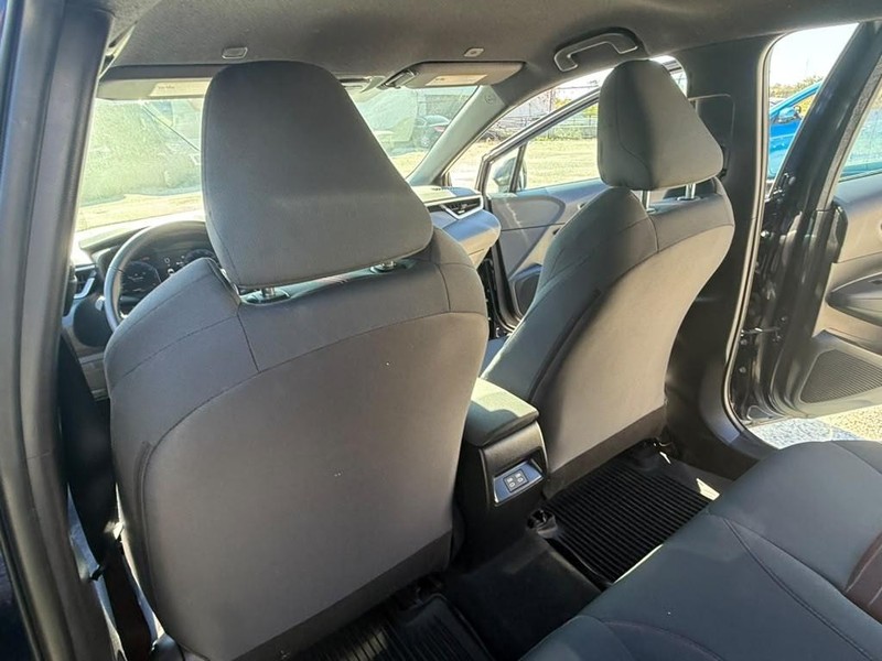 Toyota Corolla Vehicle Full-screen Gallery Image 19