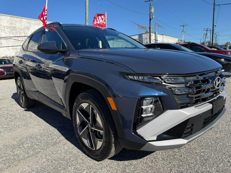 Hyundai Tucson Vehicle Full-screen Gallery Image 6