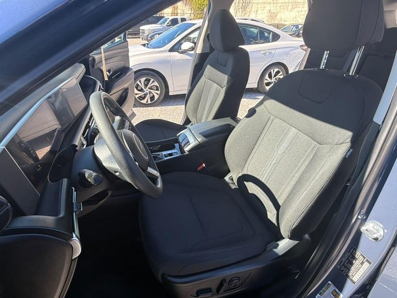 Hyundai Tucson Vehicle Full-screen Gallery Image 20