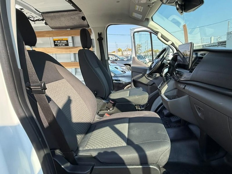 Ford Transit Cargo Van Vehicle Full-screen Gallery Image 7
