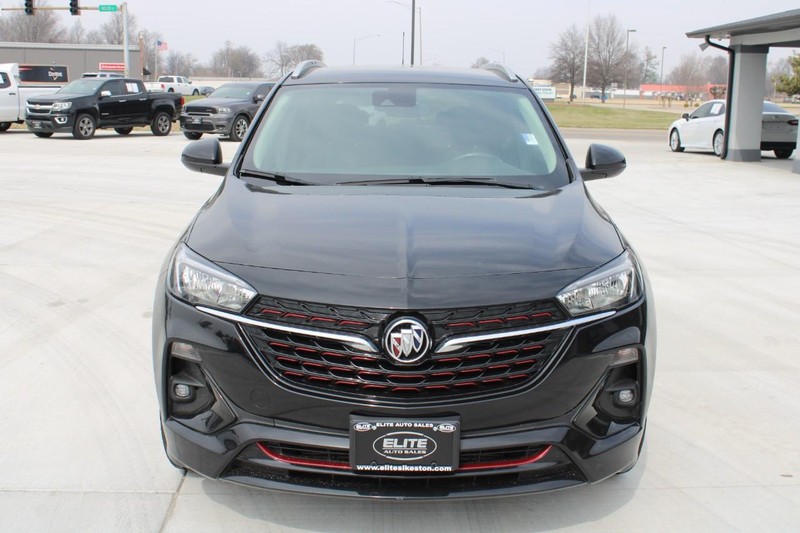 Buick Encore GX Vehicle Full-screen Gallery Image 9