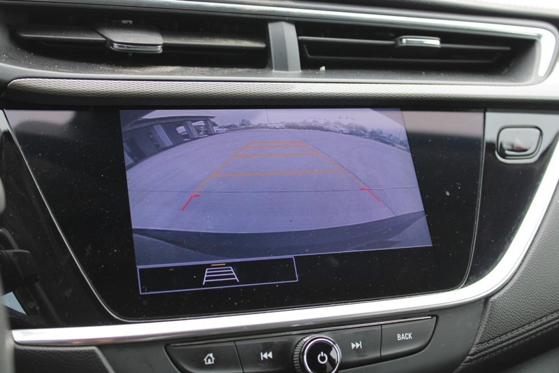 Buick Encore GX Vehicle Full-screen Gallery Image 22