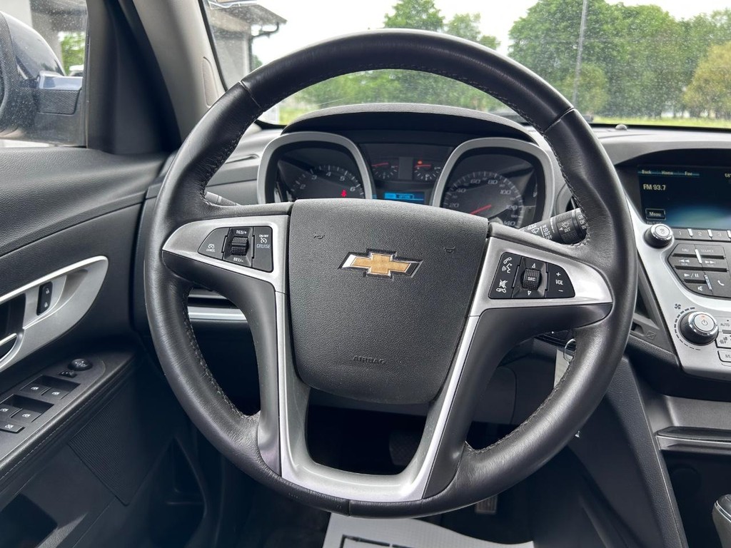 Chevrolet Equinox Vehicle Full-screen Gallery Image 09
