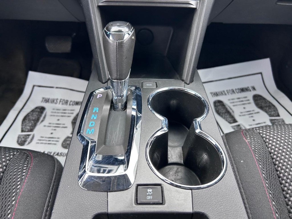 Chevrolet Equinox Vehicle Full-screen Gallery Image 14