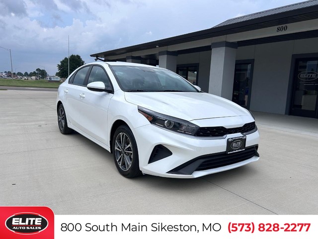 Sikeston MO 2023 Kia Forte more details - kia forte