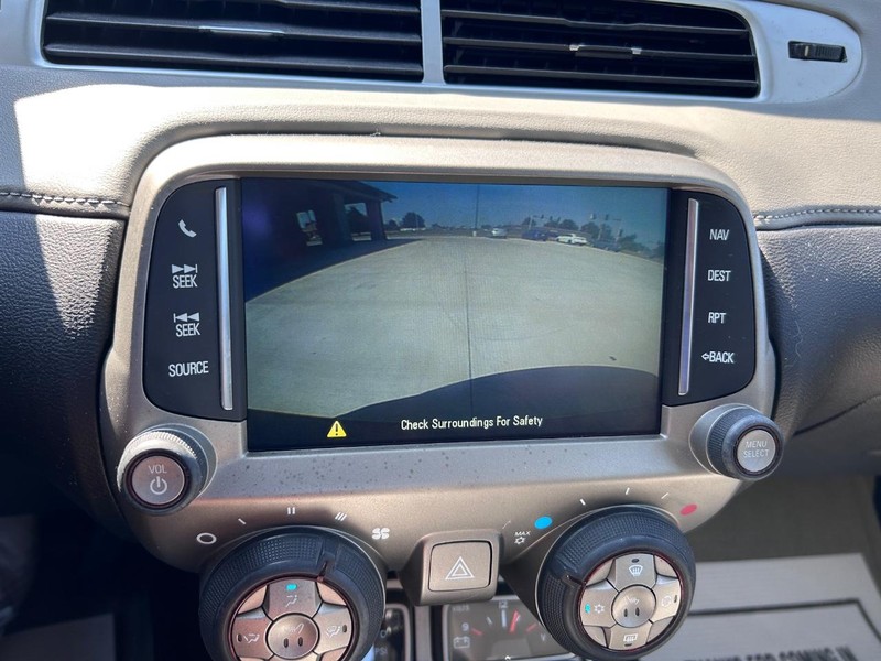 Chevrolet Camaro Vehicle Full-screen Gallery Image 20