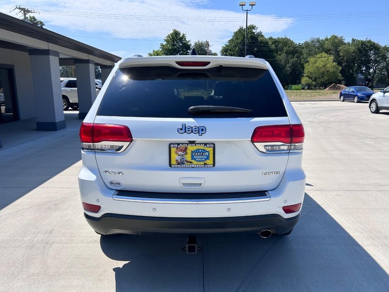 Jeep Grand Cherokee Vehicle Full-screen Gallery Image 4